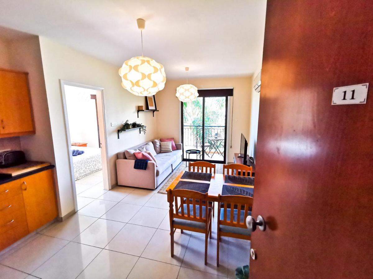 Sunny Pool Apartment Voroklini Dış mekan fotoğraf